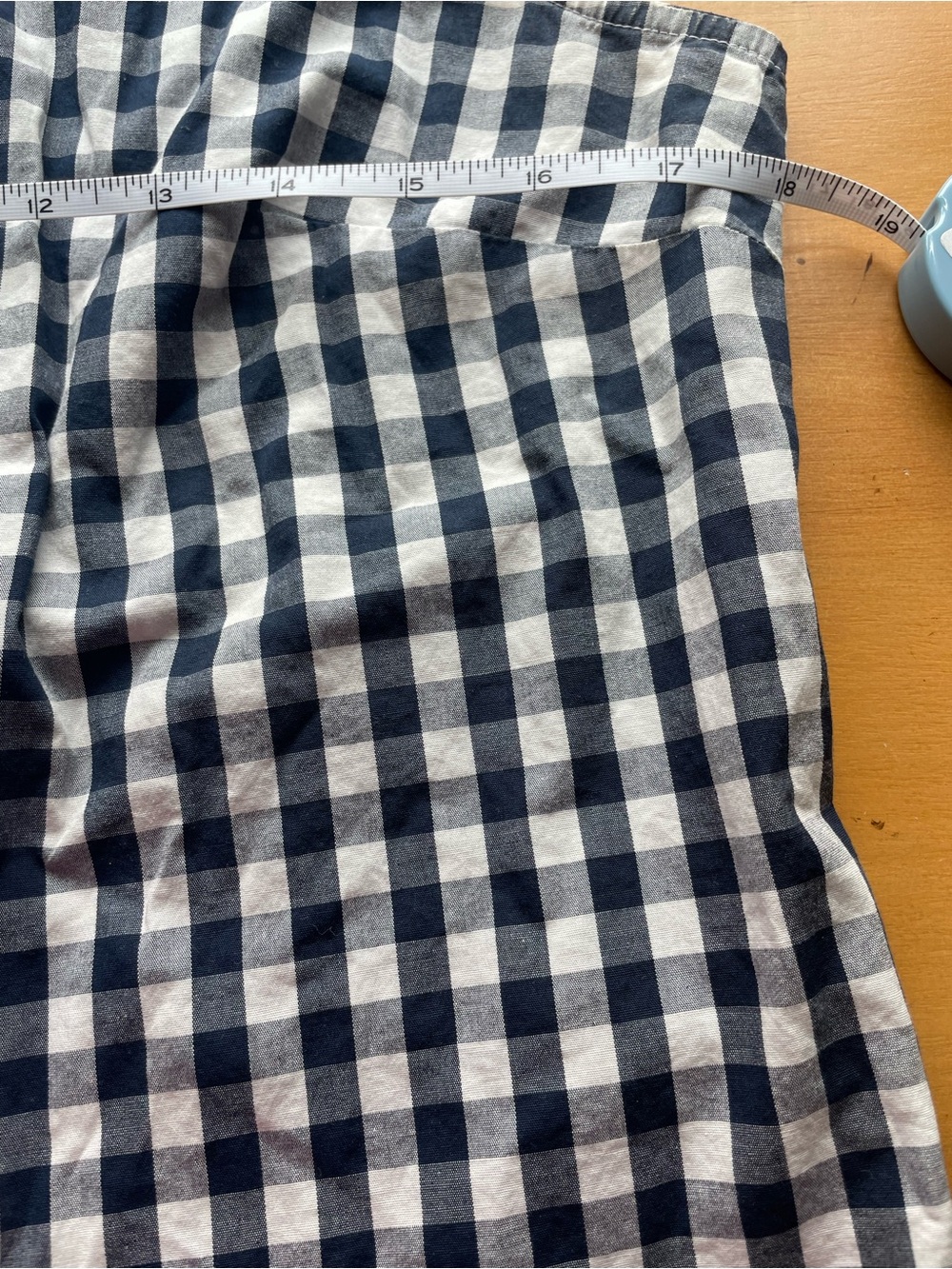 J. Crew Navy and White Gingham Sleeveless Button-Up - Picture 4 of 5
